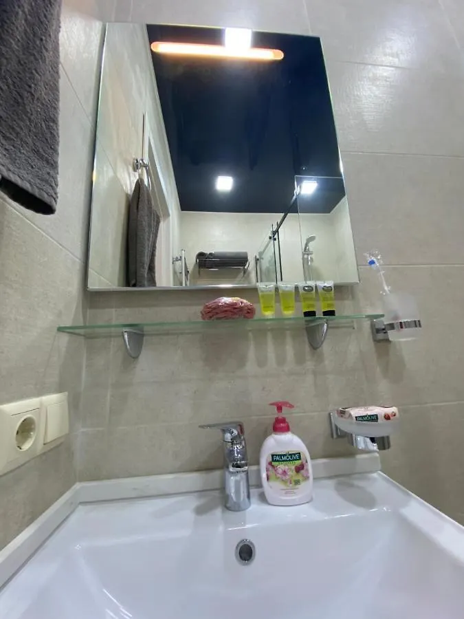 Ramada Skytower Apartment Batumi 0*,